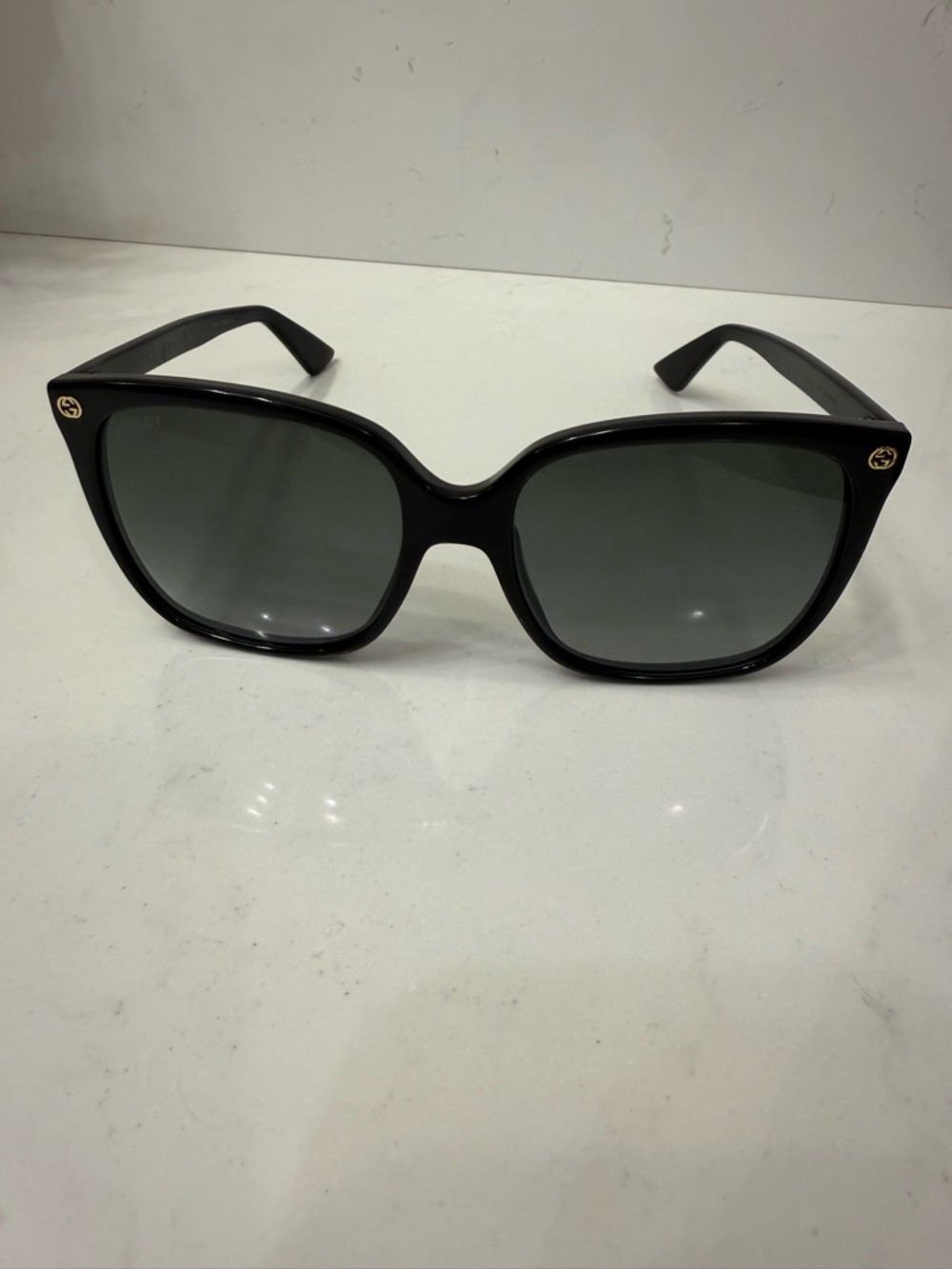 Gucci Black Oversized Women's Sunglasses with Gold Logo